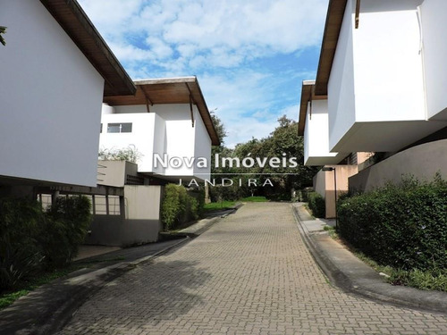 Imagem 3 de 27 de Vila Das Samambaias / Reserva Do Moinho - 3 Suites (casa 02) - 1410