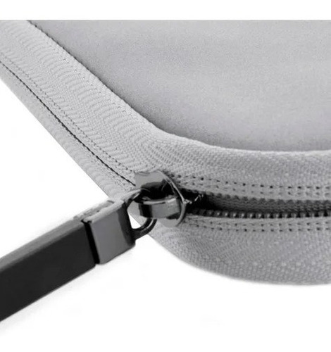 Imagen 3 de 6 de Funda Para Notebook Sleeve 15.6 Kns-220gr Gris