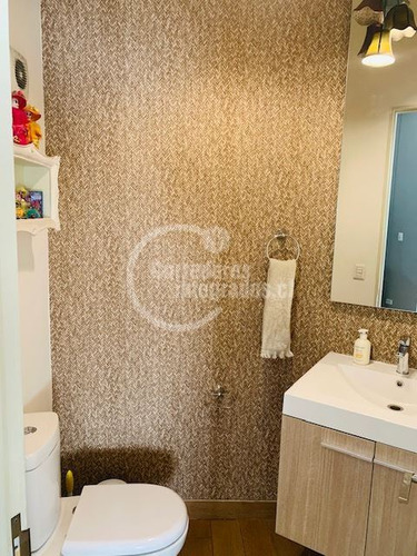 Espectacular Duplex En Vitacura ,magnificas Areas Verdes