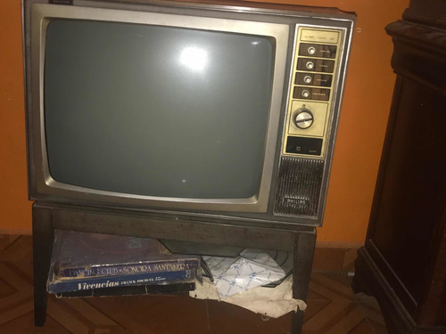 Imagen 5 de 8 de Antiquísima Televisión Philips Super Vision(art D Colección)