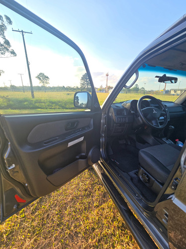 Mitsubishi Pajero TR4 2.0 Flex Aut. 5p