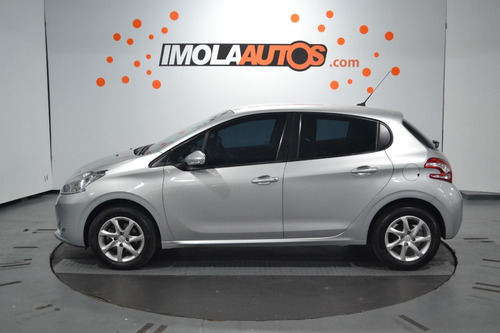 Peugeot 208 1.5 Allure Touchscreem M/t 2015 -imolaautos-