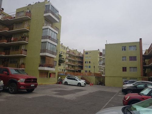 Imagen 2 de 14 de Departamento Remodelado Con Terraza Vista Al Mar