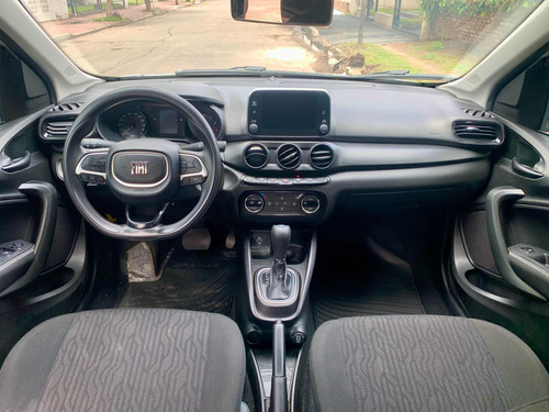 Fiat Cronos 1.3 Drive Cvt
