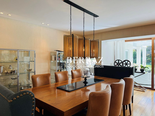 Casa Venta 5 Dormitorios Ayres Del Pilar Lote De 1037 M2 Pilar