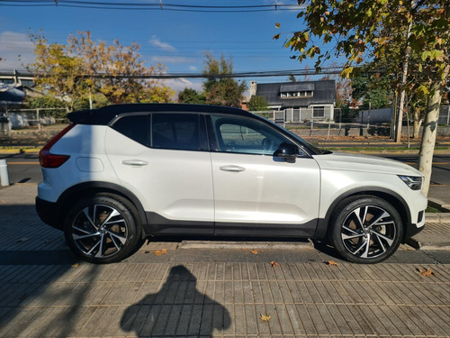 Volvo XC40 1.5 T5 PHEV R-Design Recharge Auto