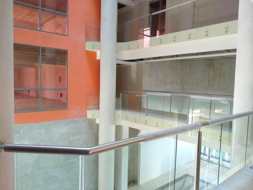 Imagen 3 de 11 de Oficina En Venta La Arboledad Maracay 22-15860 Df