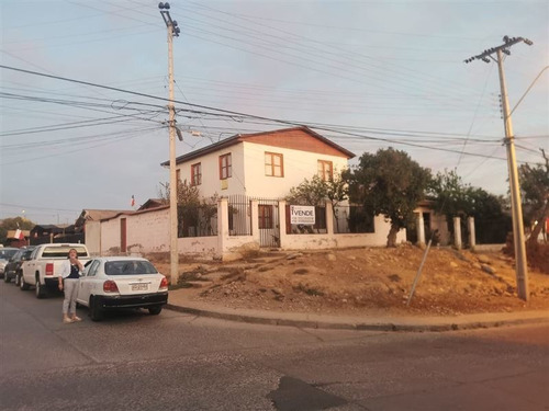 Imagen 6 de 10 de Geskar Vende Casa Esquina En Av. Cerca De Hospital De Ovalle
