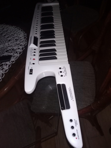 Teclado Controlador Roland Keytar