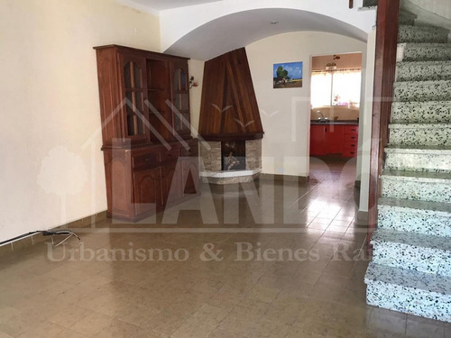 Imagen 3 de 18 de Dúplex 4 Ambientes En Venta Muy Amplio