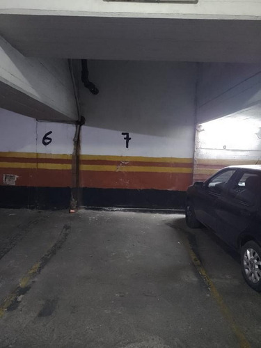 Imagen 2 de 3 de Cocheras -lavalle Esquina Garibaldi- Quilmes Centro