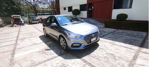 Hyundai Accent Gls 1.6 R17