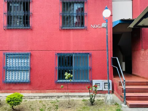 Aparta Estudio 1er Piso