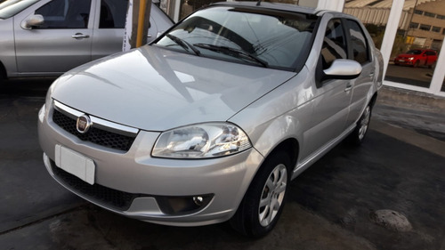 Imagen 2 de 12 de Fiat Siena El 1.4l 2013