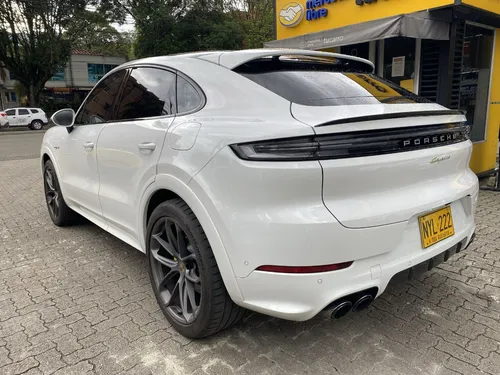 Porsche Cayenne 3.0 E-Hybrid
