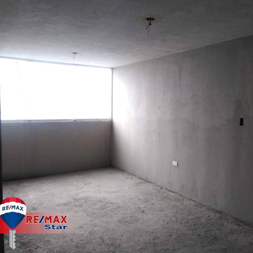 Imagen 2 de 8 de En Venta Apartamento Residencia Altavista Casa Club Zona Oeste