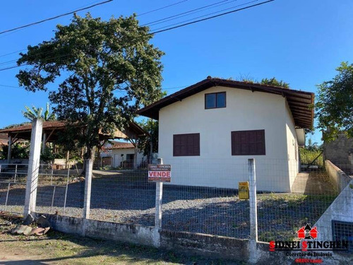 Imagem 2 de 12 de Confira. Imóvel Em Terreno Alto, Com Ótima Localização. - 125