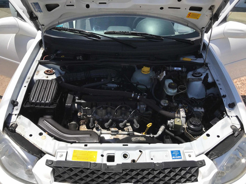 Chevrolet Classic Lt 1.4 Gnc 2016