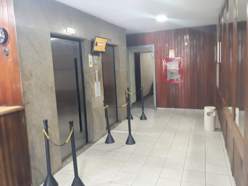 Imagem 5 de 7 de Sala Comercial Para Venda - Rio De Janeiro , Rio De Janeiro - 30m², 1 Vaga - 907