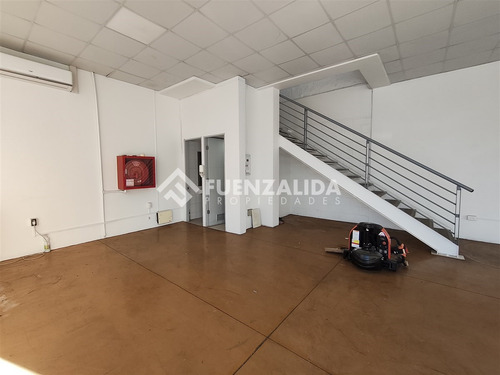 Local Multifuncional En Work Center - 2 Pisos - 156m2