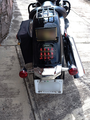 Suzuki Boulevard C-50 Customizada