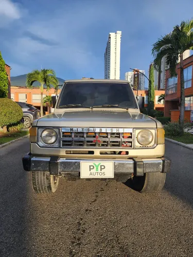 Mitsubishi Montero 3.0 V43 Wagon Status