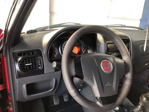 Imagem 13 de 15 de Fiat Strada 1.4