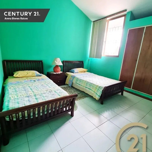 Imagen 7 de 9 de Alquiler Townhouse Res. Bahía Mar, Lechería
