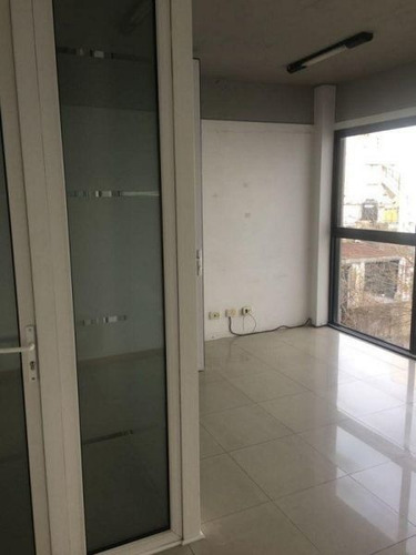 Imagen 4 de 10 de Oficina En Alquiler En Ramos Mejía