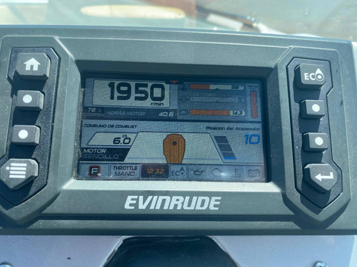 Imagen 2 de 16 de Lancha Fibrafort Focker 210 Open Con Evinrude Etec 150 M2019