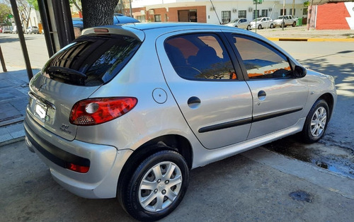 Peugeot 207 Compact 1.4 Active Impecable Permuto Dbellusio