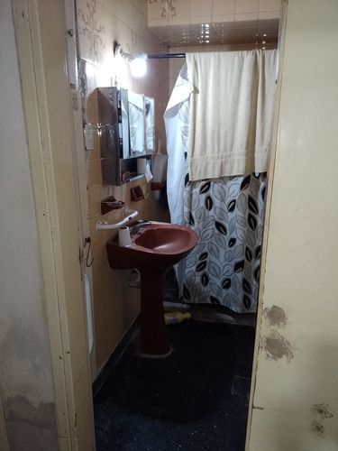 Imagen 4 de 12 de Casa 3 Ambientes + Monoambiente De 30 Mts Y Losa