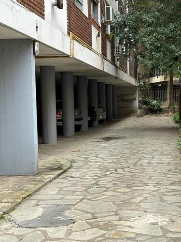 Cochera Cubierta En Venta Acassuso San Isidro
