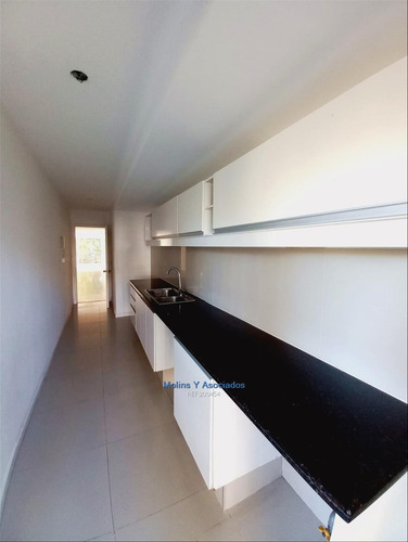 Apartamento De 3 Dormitorios En Haras De Lago