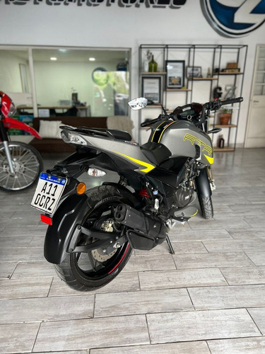 Imagen 7 de 12 de Tvs Rtr 200