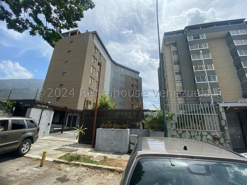 Ms: 24-22727 Se Vende Amplio Apartamento En La Urbina A=164m2, 3h, 2b, 2p.