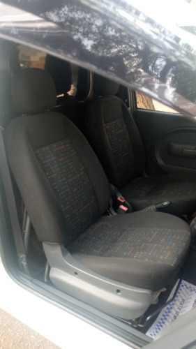 Imagem 14 de 15 de Fiat Fiorino 2015 Refrigerada 2015 Completa Com Ar E Direção