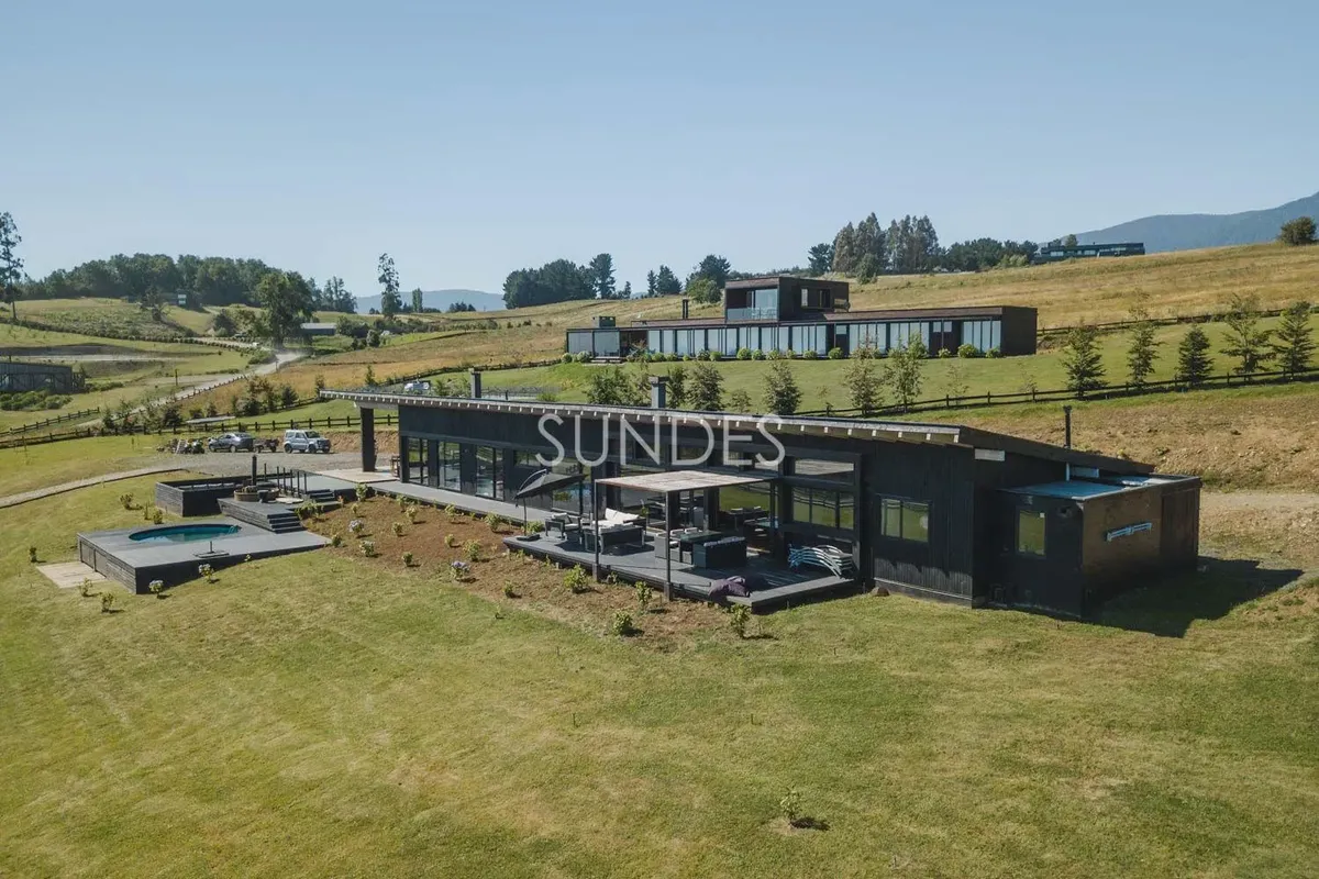 Imagen 3 de 30 de Espectacular Casa Con Vista Privilegiada Al Lago Ranco