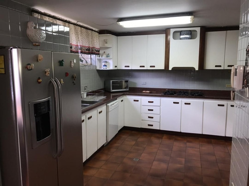 Imagen 14 de 25 de Prados Del Este Casa En Venta Cod. 22-2115 02129594482----04141469108 Rah Ccct