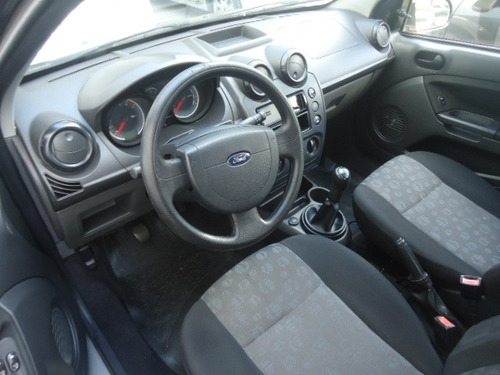 Imagem 3 de 7 de Ford Fiesta Hatch 1.0 4p Class Flex