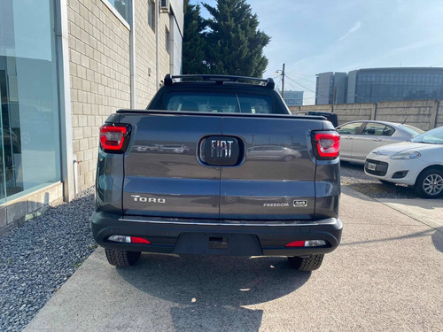 Imagen 6 de 12 de Fiat Toro 2021 2.0 Freedom My19 4x4 At