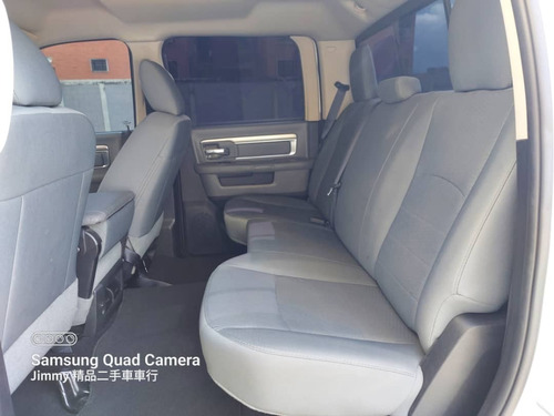 Imagen 8 de 10 de Dodge Ram 2500