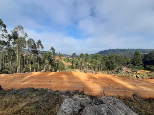 Imagem 3 de 14 de Vendo Terrenos - 1000m² Proximo A Represa Itupararanga