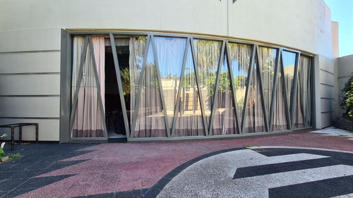 Imagen 2 de 20 de Edificio Comercial - Ramos Mejia