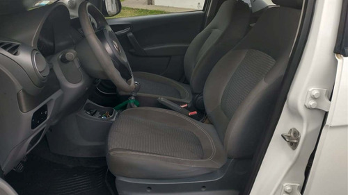Fiat Palio Attractive 1.4 2015