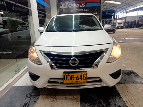 Nissan Versa 1.6 Advance