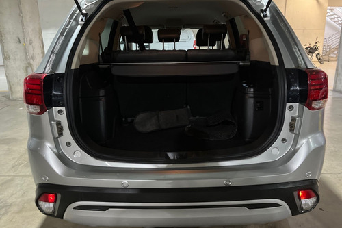 Mitsubishi Outlander (IN) 2.0 GLX AT 4X2