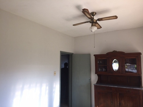 Imagen 9 de 12 de Casa En Venta De Dos Dormitorios A Metros De Plaza De Toros