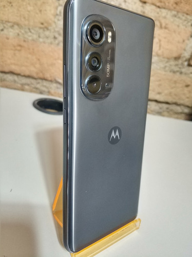 Celular Moto Edge 2022 5g 128gb 6gb Ram Oled 144 Hz (Usado)