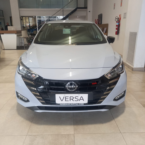 Nissan Versa 1.6 Sr Cvt